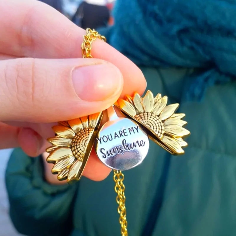 Eden's Eternal Sunlight Charm