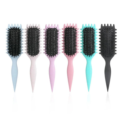 Anti-static detangling brush flexible bristle detail